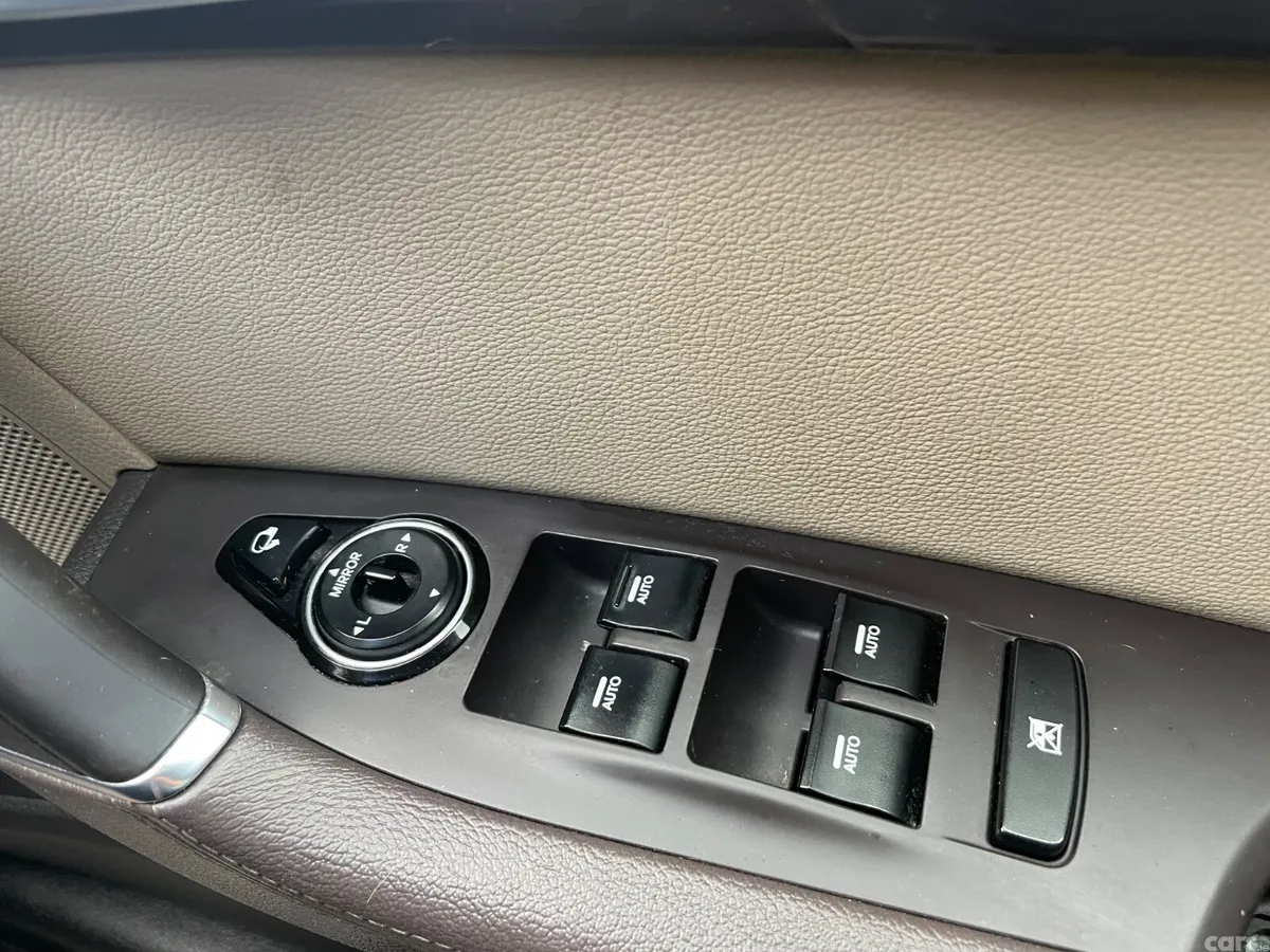 Hyundai i40 Saloon, Diesel, 2019, Black