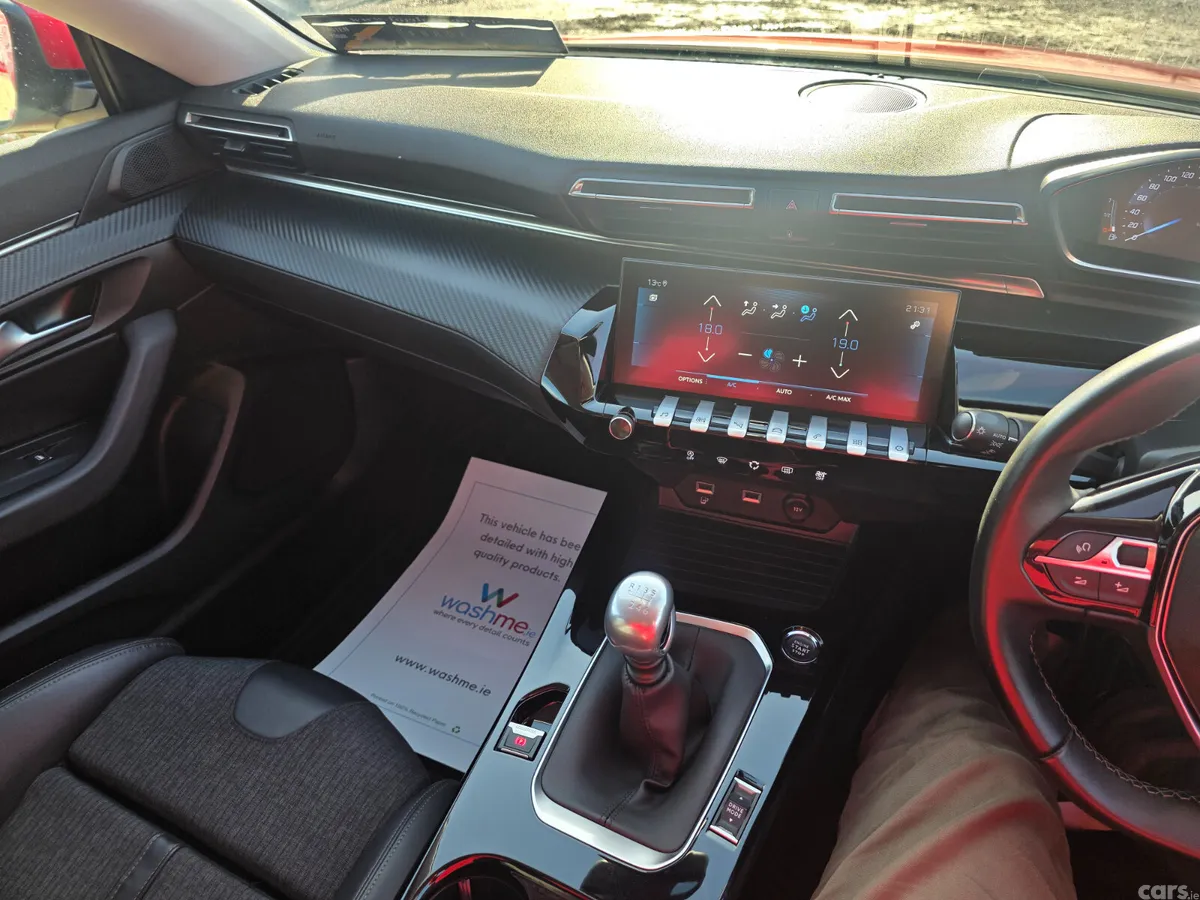 Peugeot 508 Hatchback, Diesel, 2019, Red