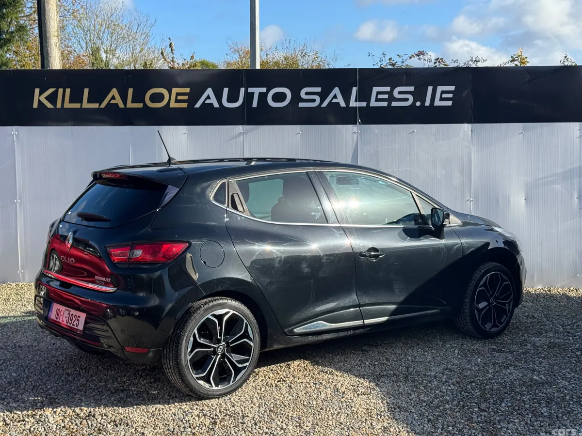 Renault Clio Hatchback, Diesel, 2019, Black