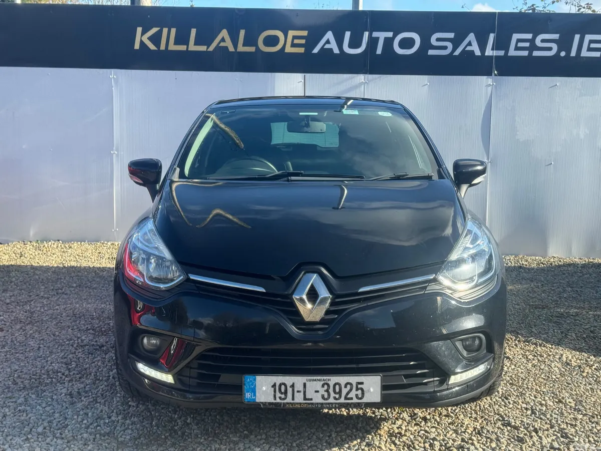 Renault Clio Hatchback, Diesel, 2019, Black
