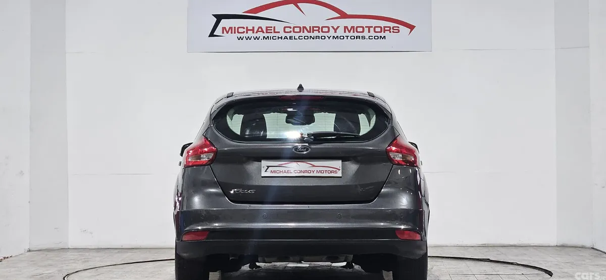 Ford Focus Hatchback, Diesel, 2016, Grey