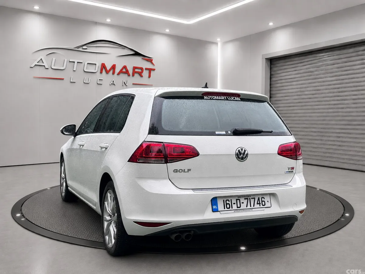 Volkswagen Golf Hatchback, Petrol, 2016, White