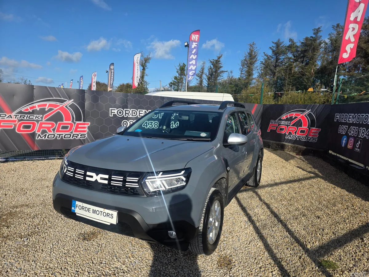 Dacia Duster SUV, Petrol, 2023, Grey