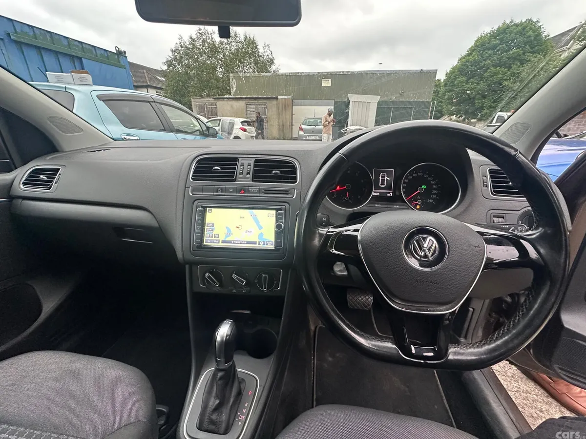 Volkswagen Polo Hatchback, Petrol, 2016, Brown