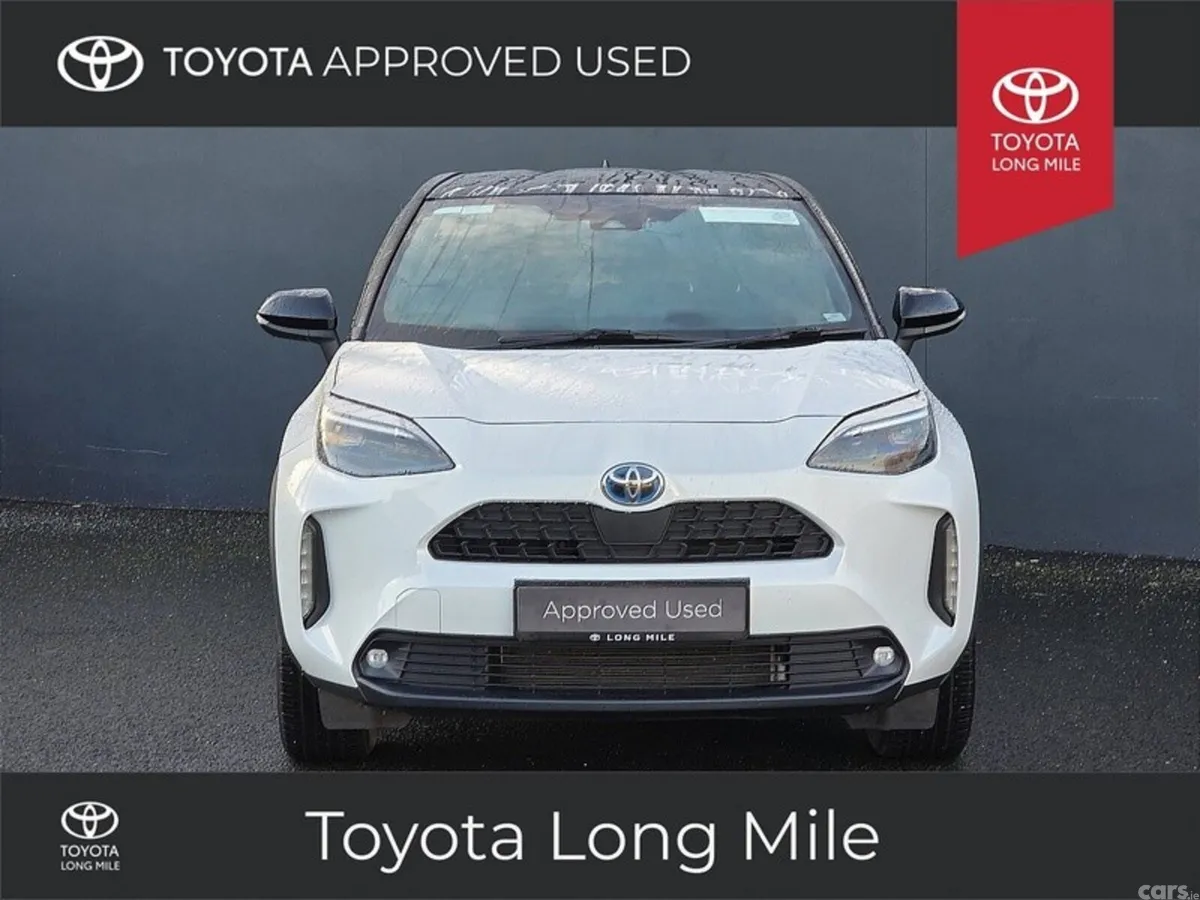 Toyota Yaris Cross SUV, Petrol Hybrid, 2023, White