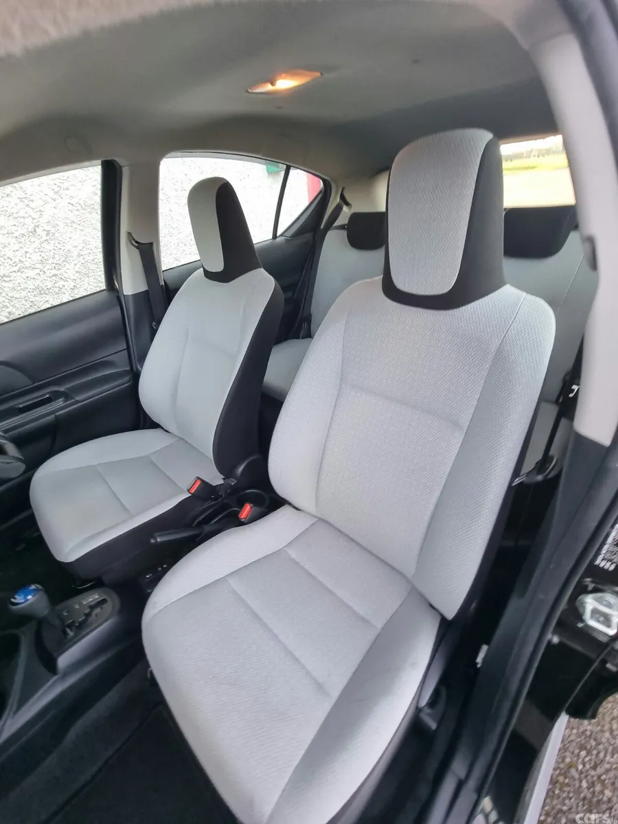 Toyota Aqua Hatchback, Petrol Hybrid, 2020, Black