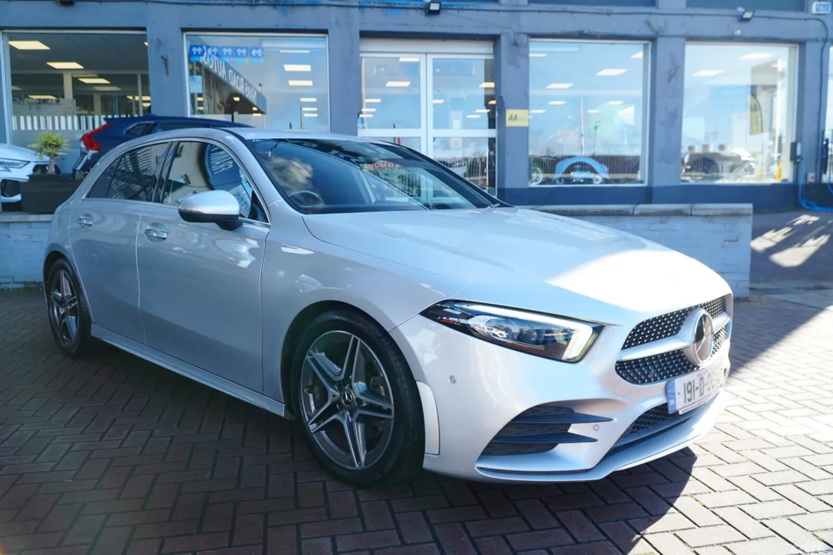 Mercedes-Benz A-Class Hatchback, Diesel, 2019, Silver