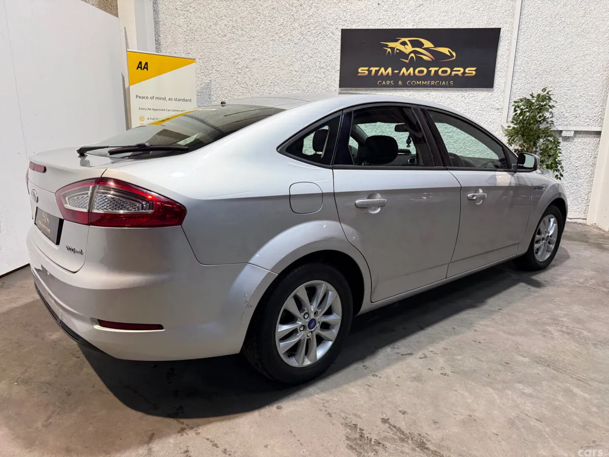 Ford Mondeo Hatchback, Diesel, 2012, Silver