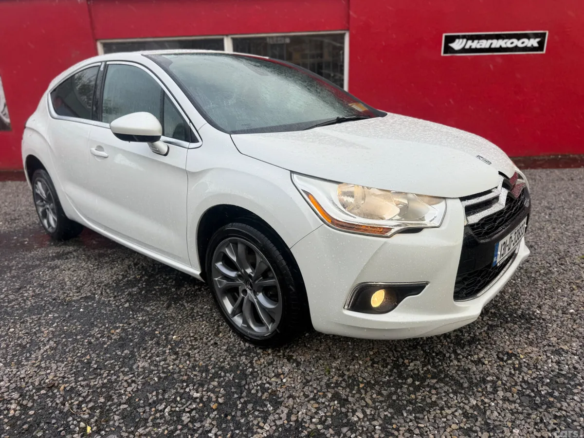 Citroen DS 4 Hatchback, Diesel, 2013, White