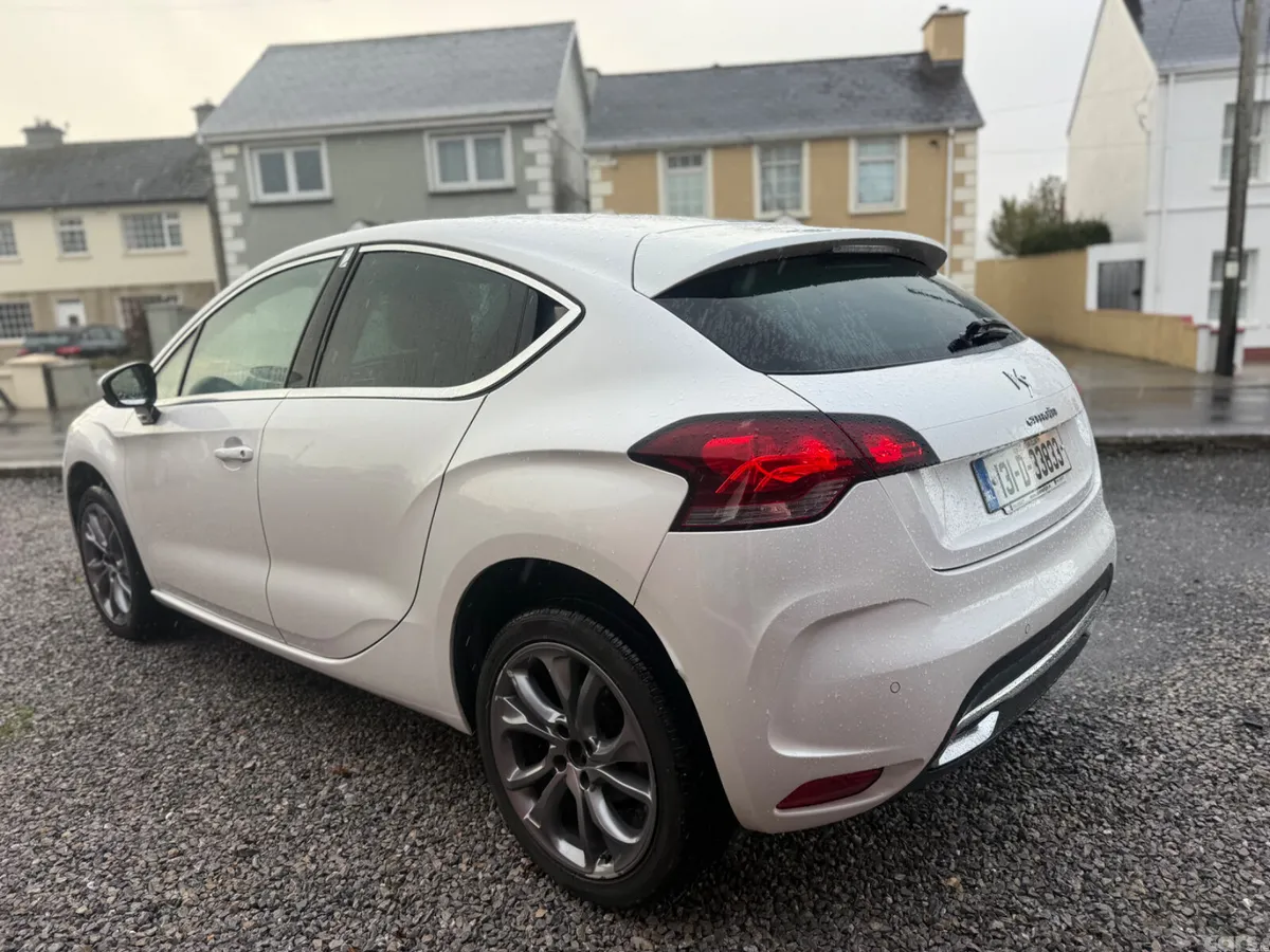 Citroen DS 4 Hatchback, Diesel, 2013, White
