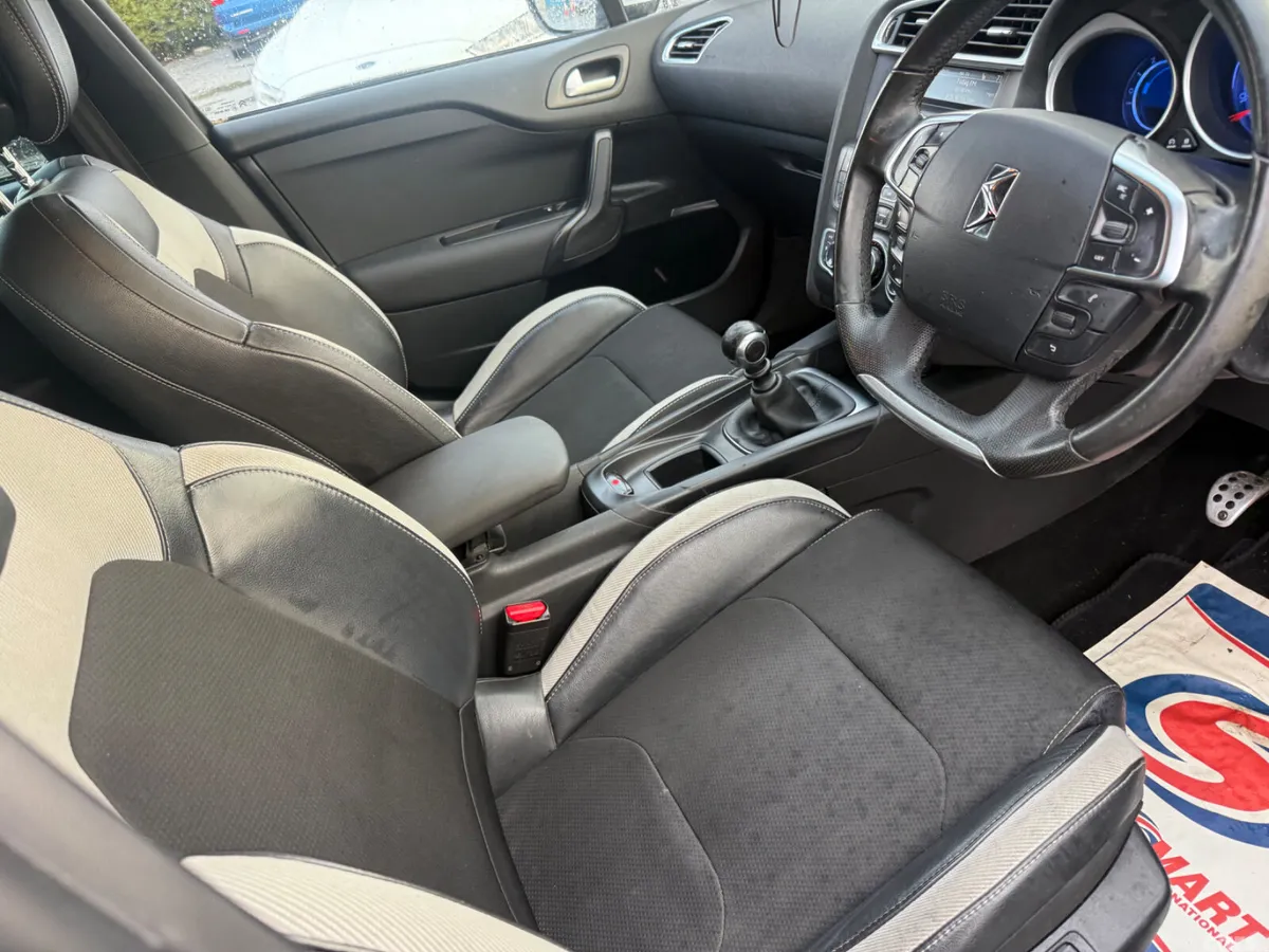 Citroen DS 4 Hatchback, Diesel, 2013, White