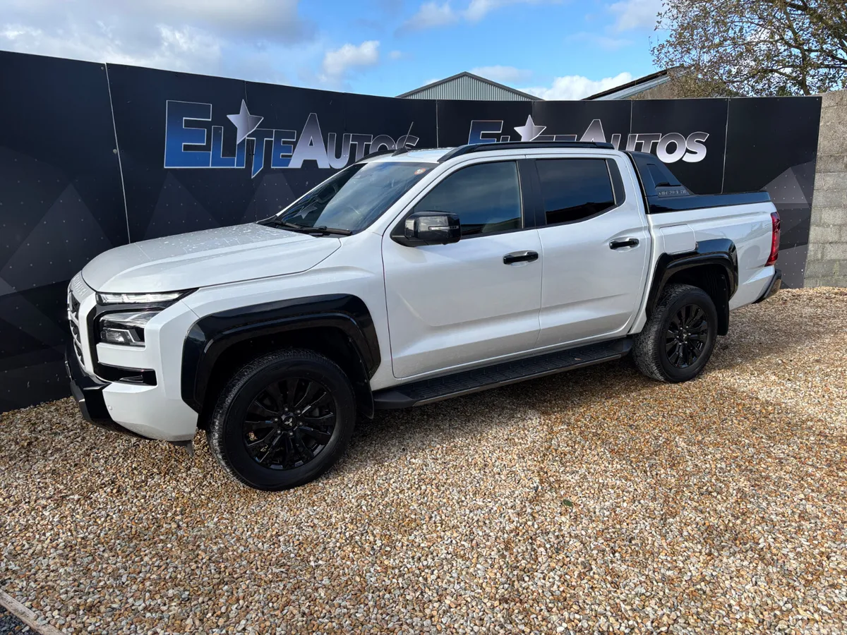 Mitsubishi L200 Pick Up, Diesel, 2024, White