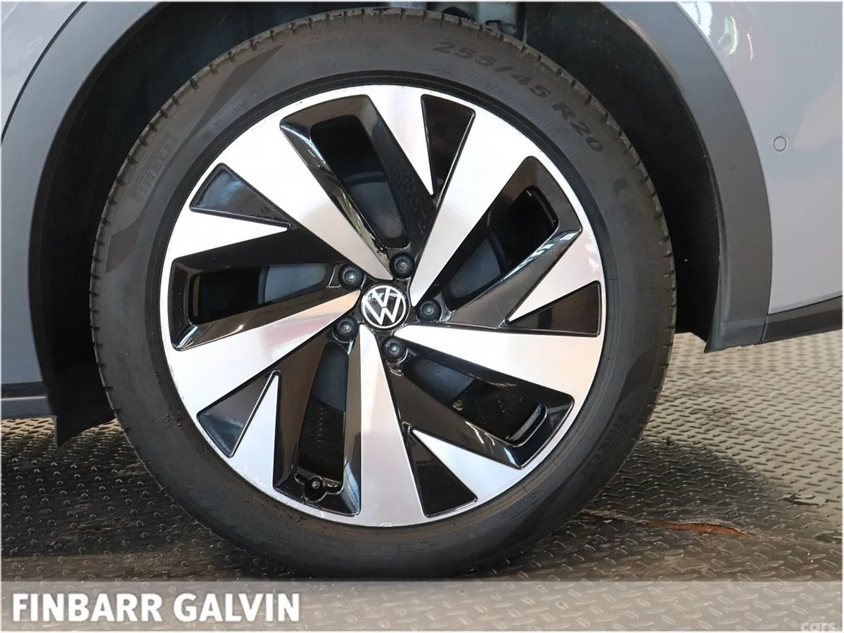 Volkswagen ID.5 Estate, Electric, 2023, Grey