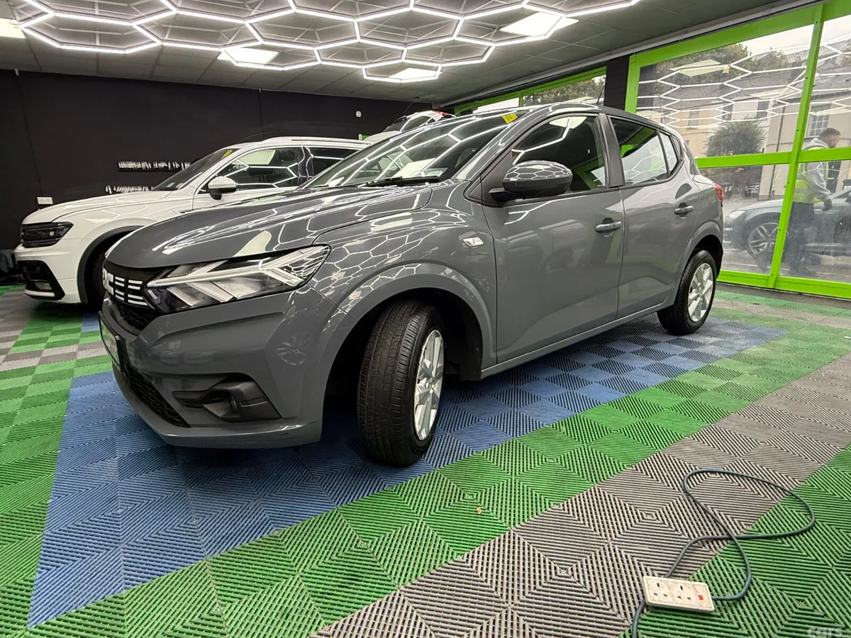 Dacia Sandero Hatchback, Petrol, 2023, Grey