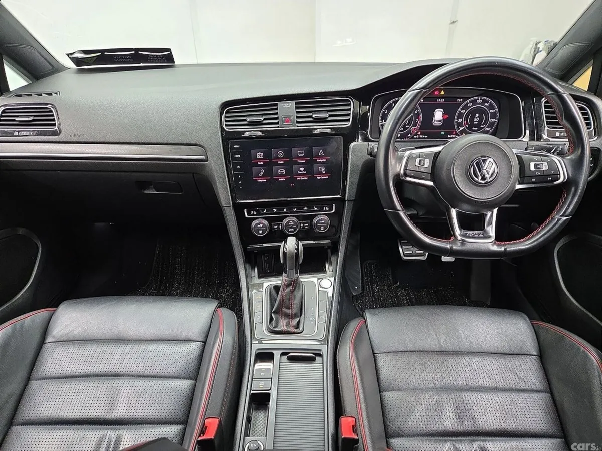 Volkswagen Golf Hatchback, Petrol, 2018, White