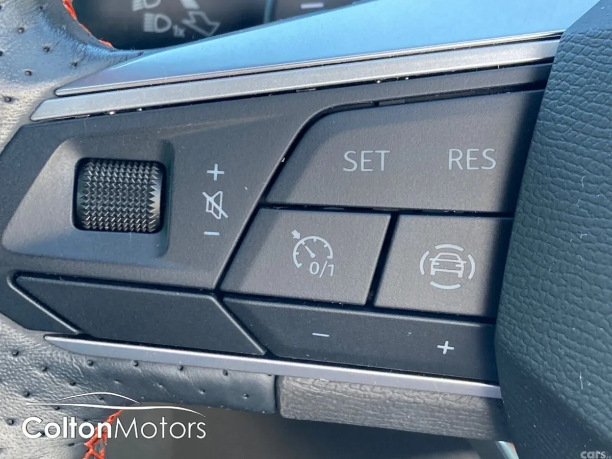SEAT Ateca SUV, Diesel, 2023, Grey