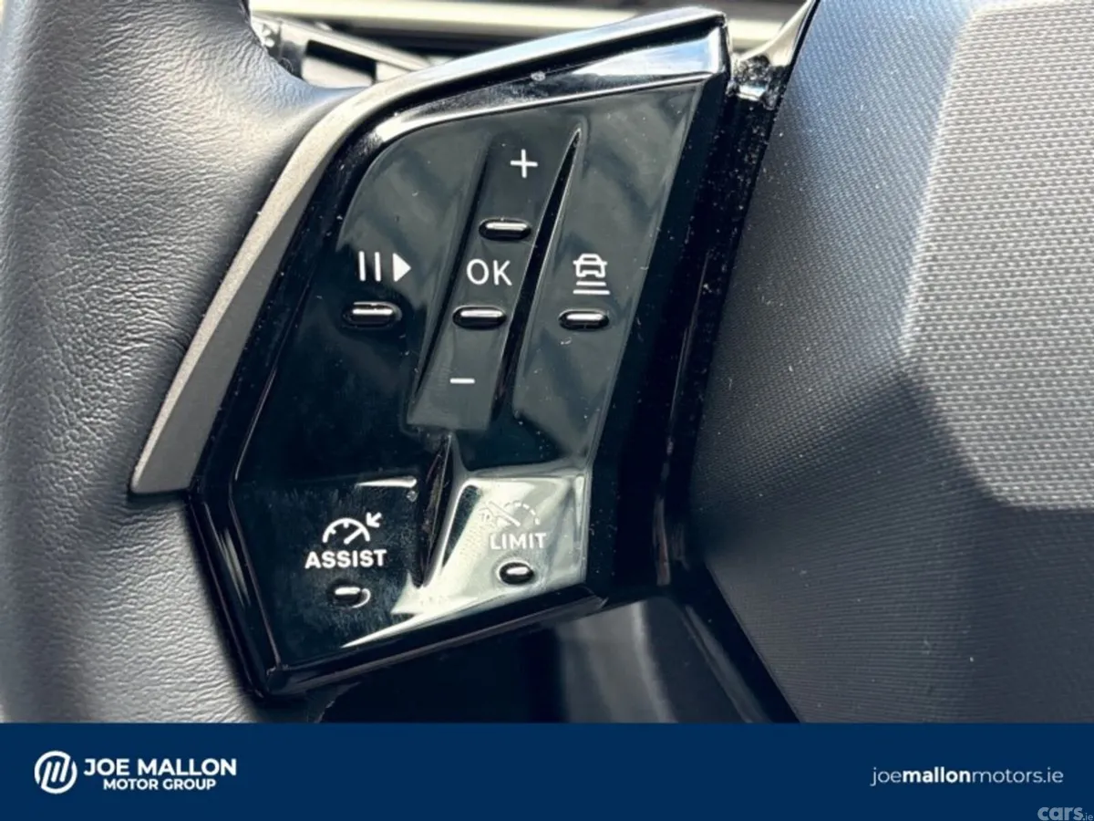 Peugeot 3008 MPV, Petrol, 2026, Blue