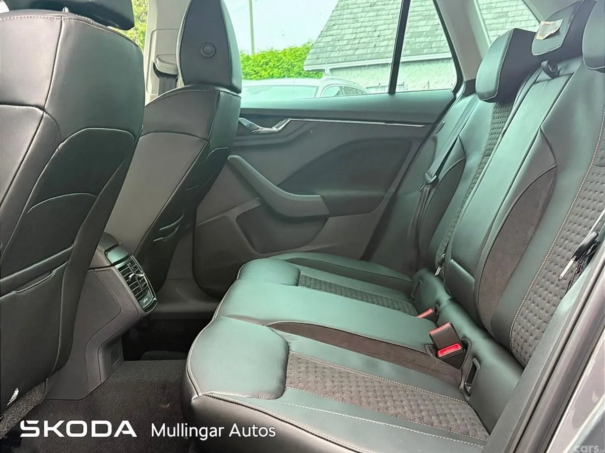 Skoda Kamiq Hatchback, Petrol, 2026, Grey