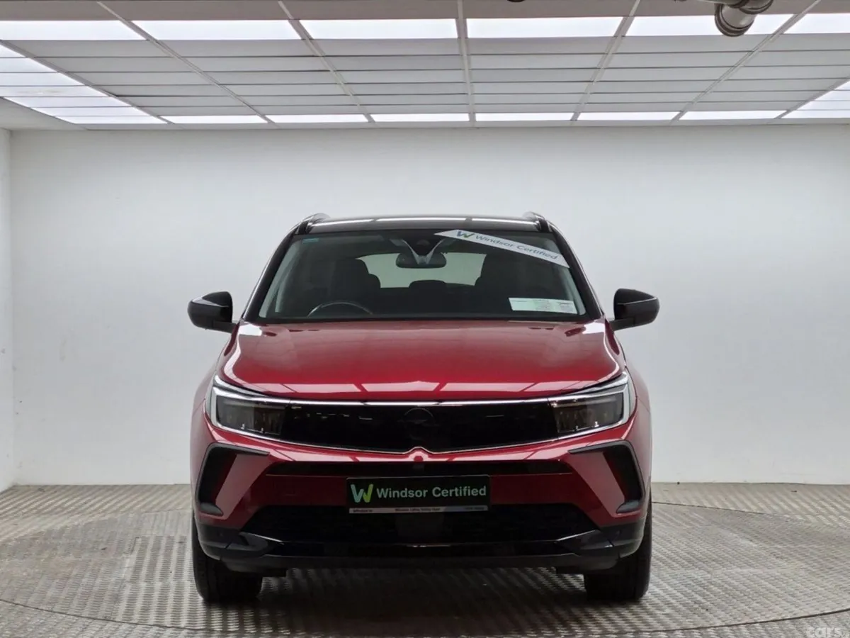 Opel Grandland SUV, Petrol, 2022, Red