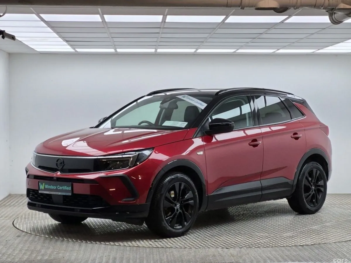 Opel Grandland SUV, Petrol, 2022, Red