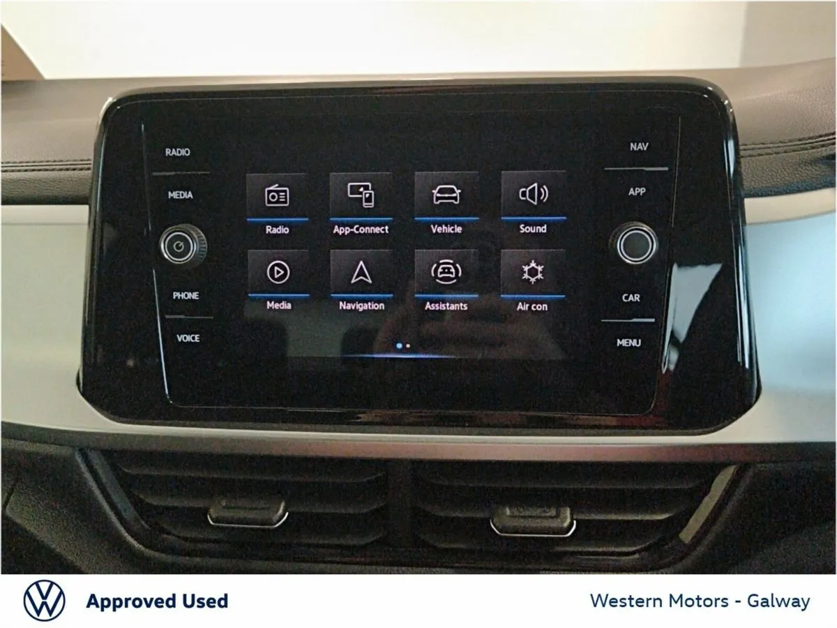 Volkswagen T-Roc SUV, Diesel, 2023, Black