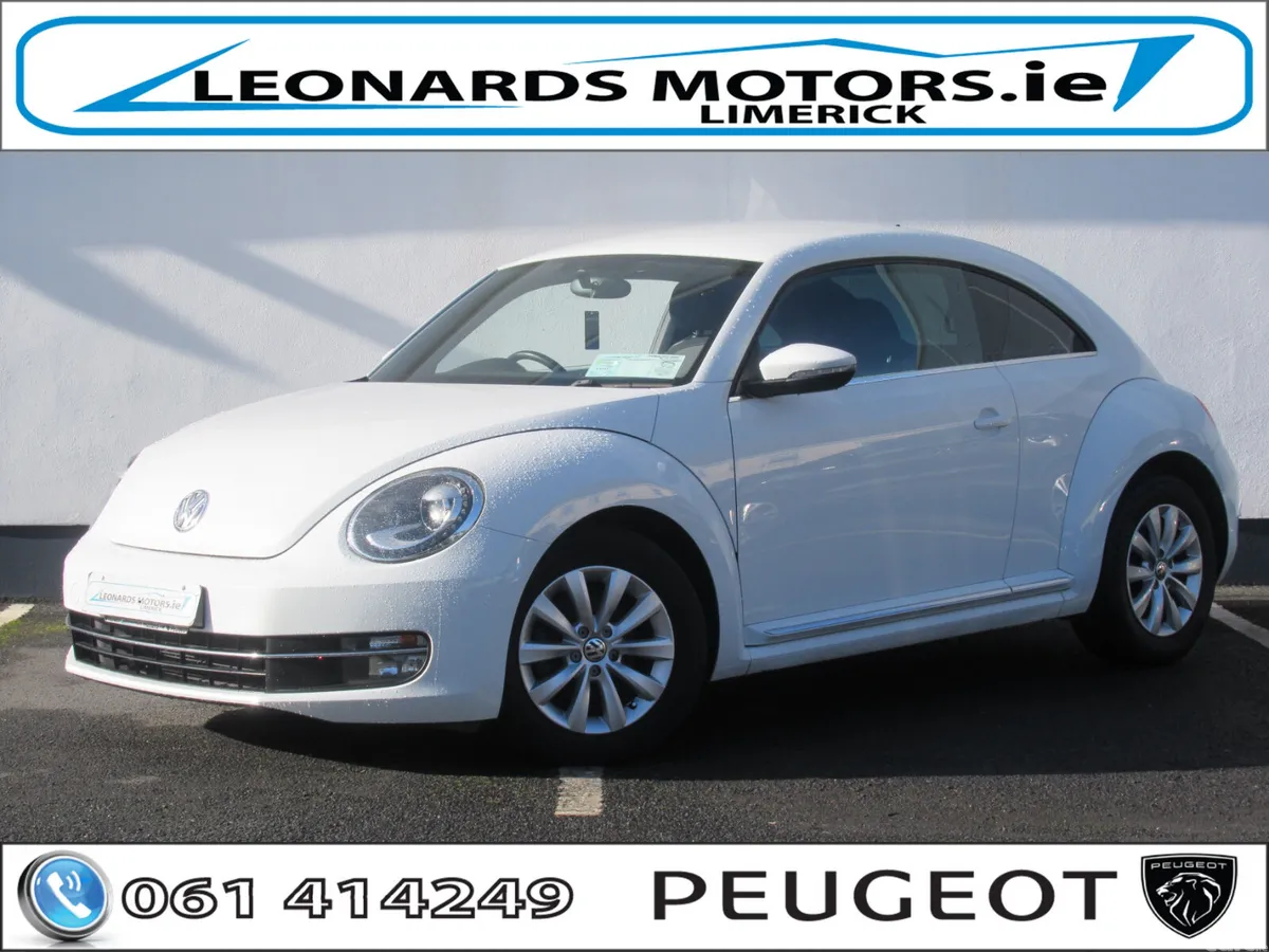 Volkswagen Beetle Hatchback, Petrol, 2014, White