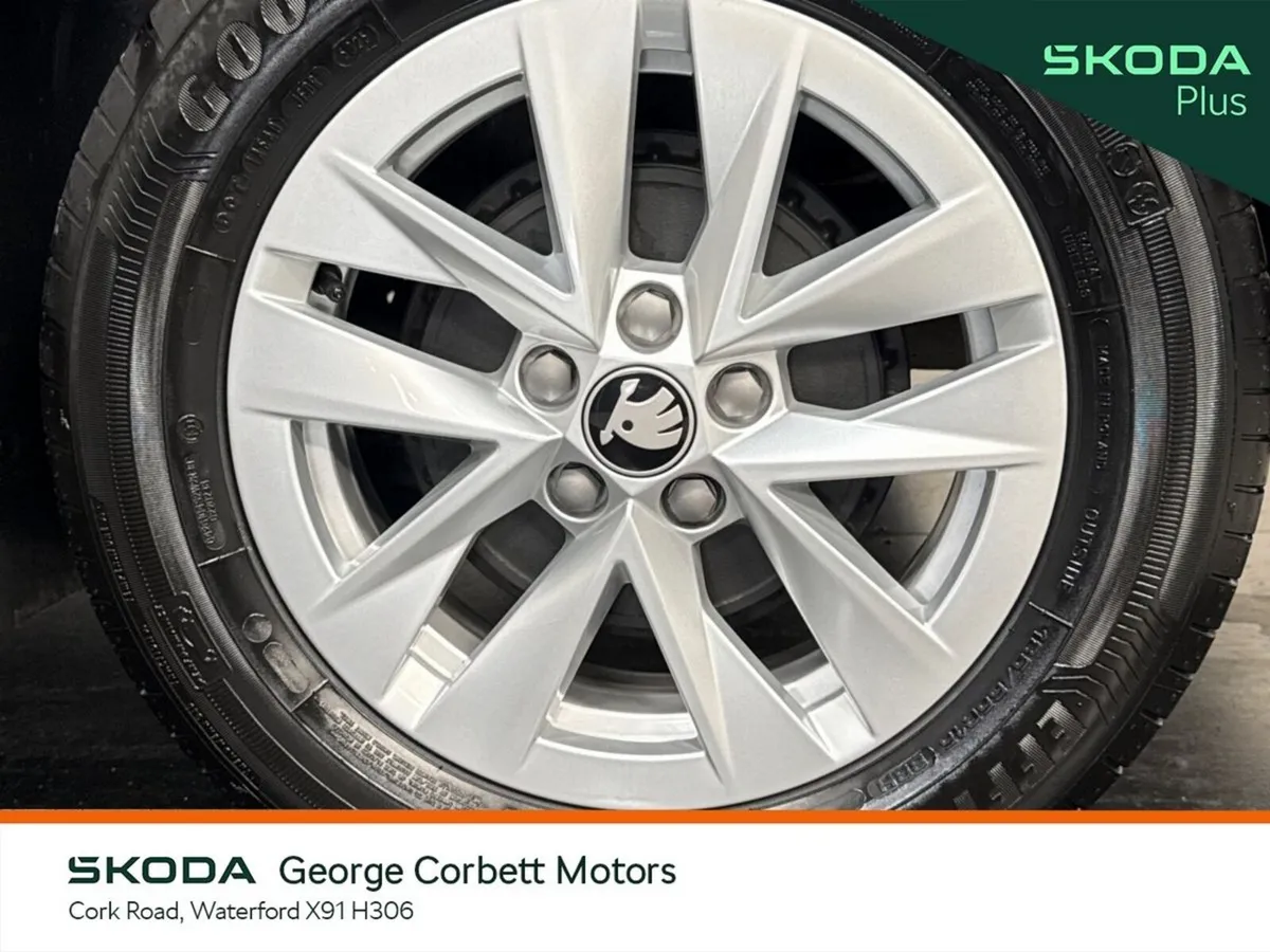 Skoda Fabia Hatchback, Petrol, 2026, Grey