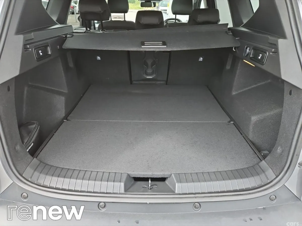 Dacia Bigster Hatchback, Petrol Hybrid, 2025, Grey