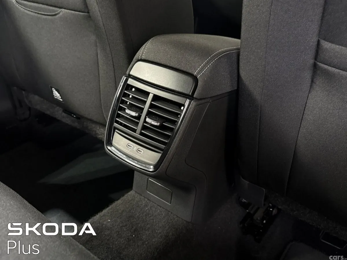 Skoda Kamiq SUV, Petrol, 2025, Grey