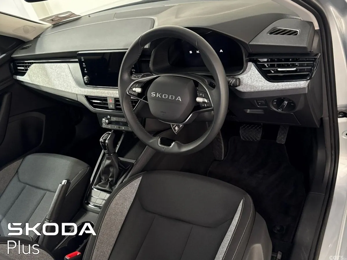 Skoda Kamiq SUV, Petrol, 2025, Grey