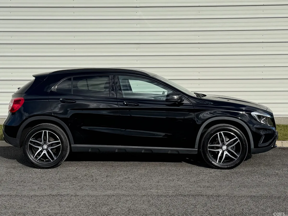 Mercedes-Benz GLA SUV, Diesel, 2017, Black