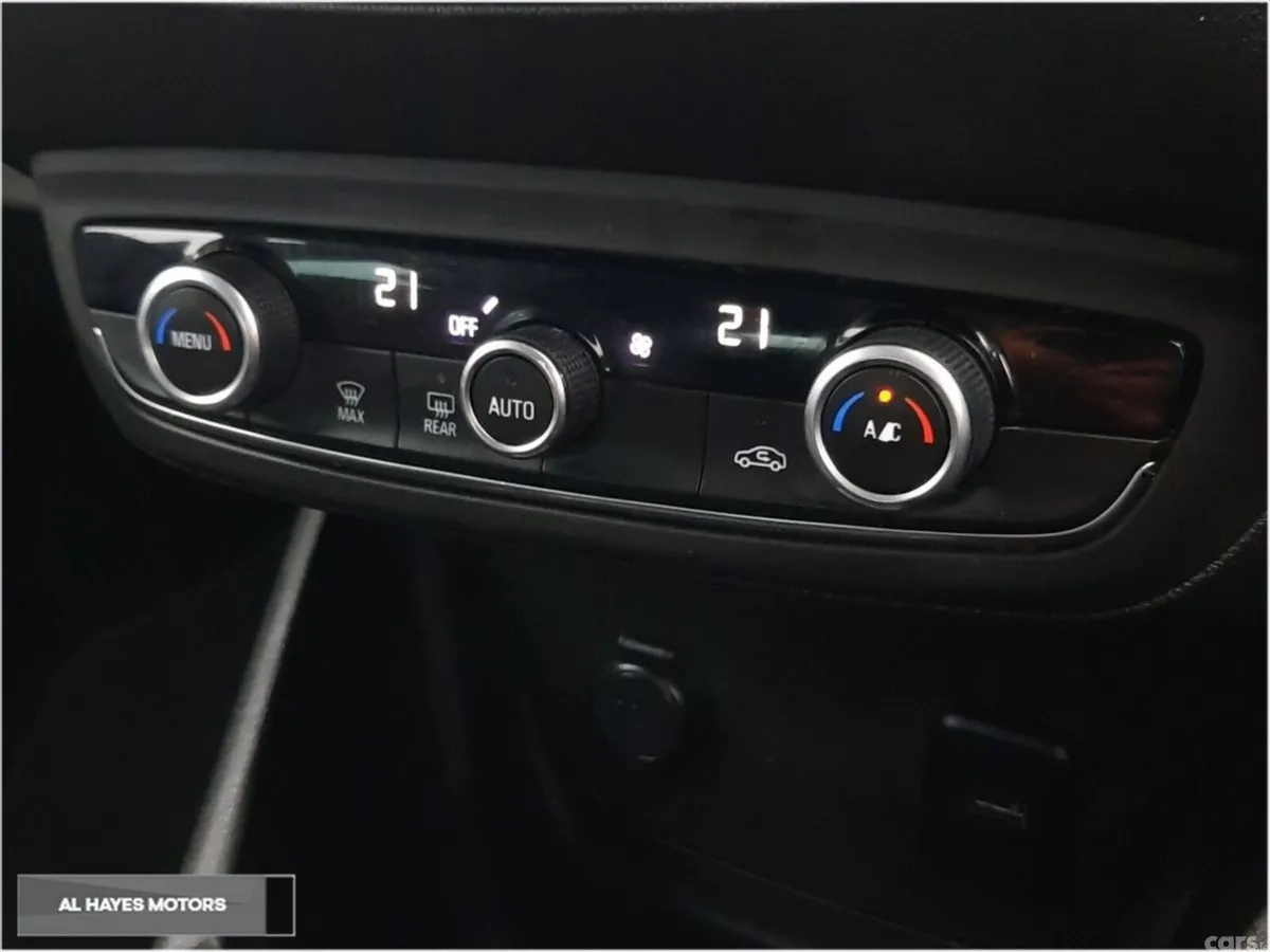 Opel Crossland X SUV, Petrol, 2019, Red