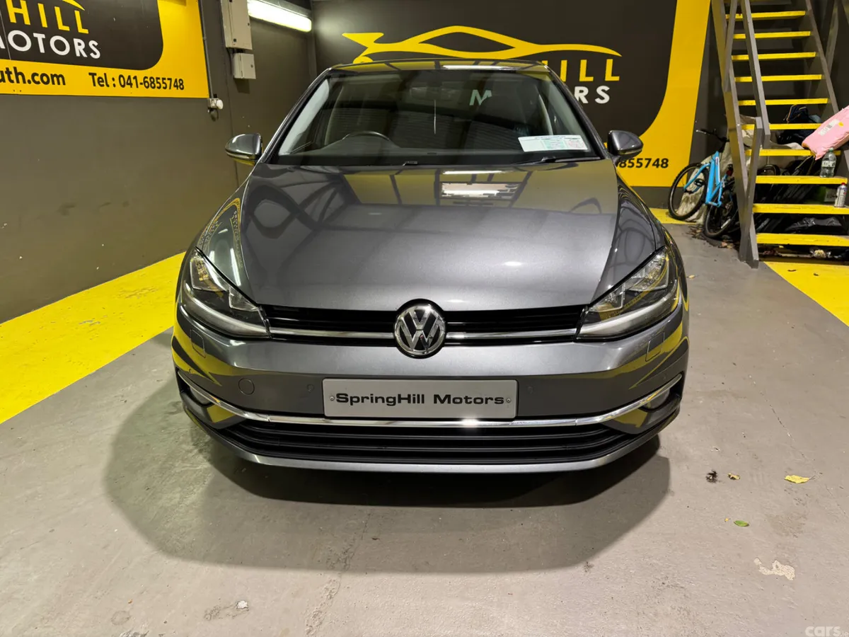 Volkswagen Golf Hatchback, Diesel, 2019, Grey