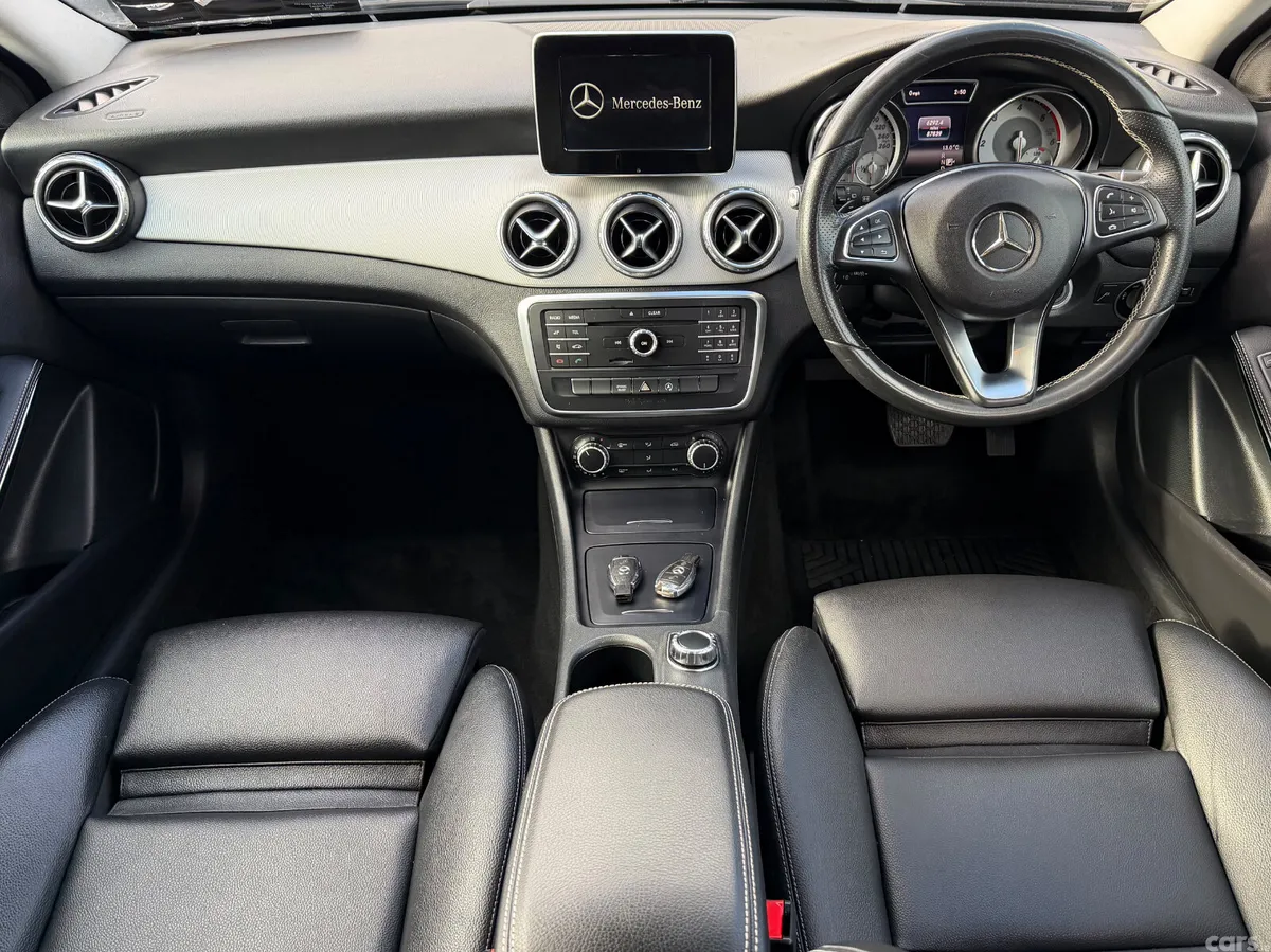 Mercedes-Benz GLA SUV, Diesel, 2017, Black
