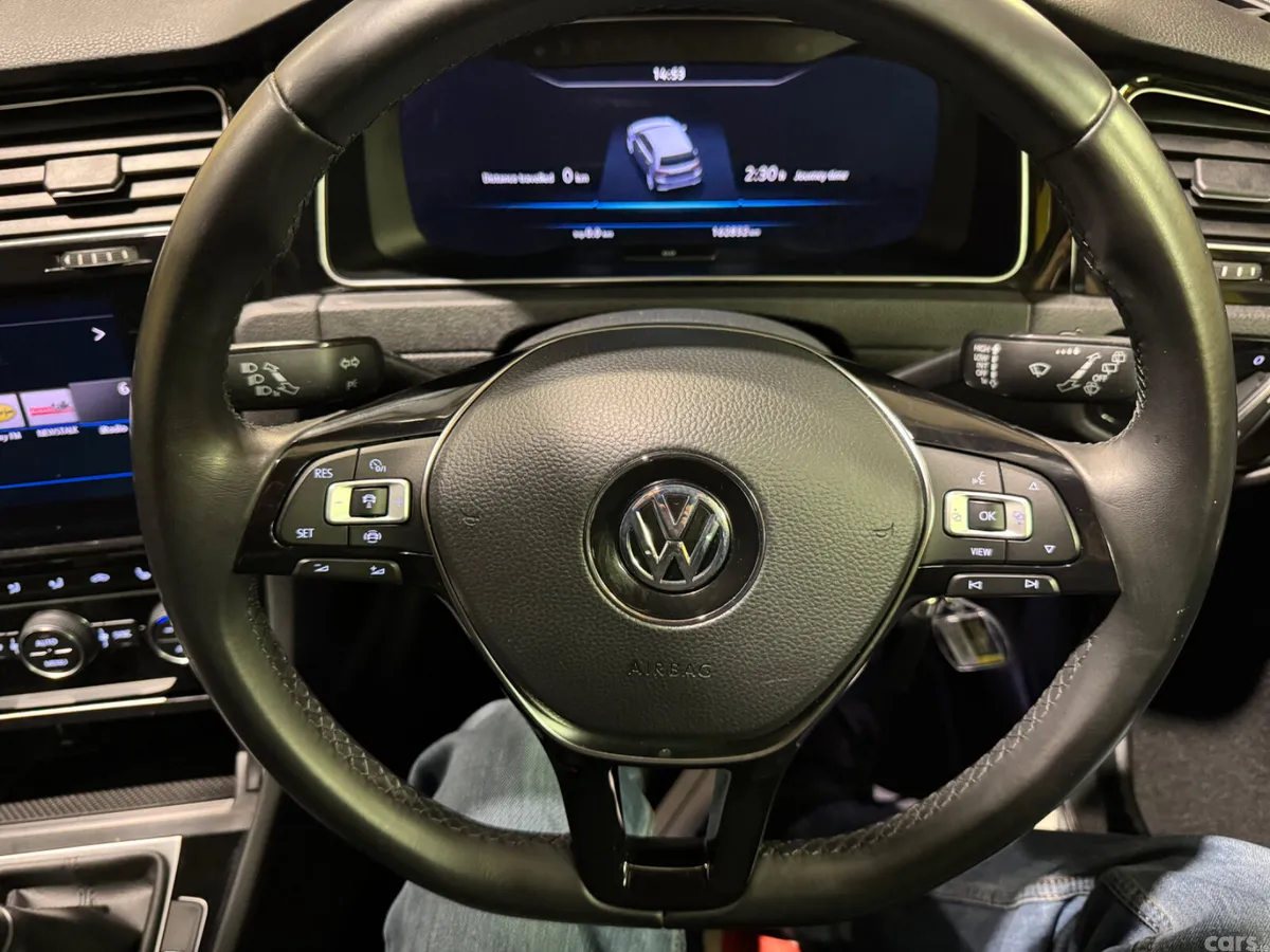 Volkswagen Golf Hatchback, Diesel, 2019, Grey