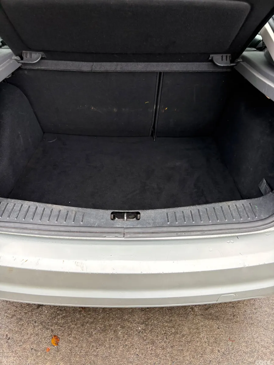 Ford Focus Hatchback, Diesel, 2010, Silver