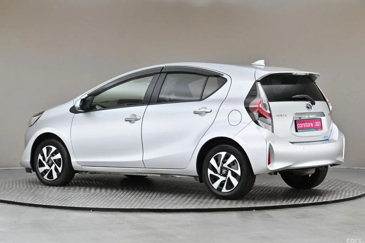 Toyota Aqua Hatchback, Petrol Hybrid, 2021, Silver