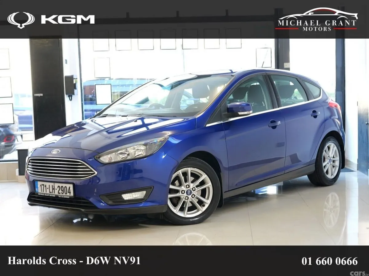 Ford Focus Hatchback, Petrol, 2017, Blue
