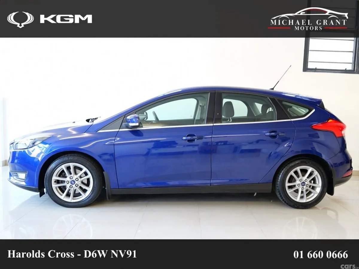 Ford Focus Hatchback, Petrol, 2017, Blue