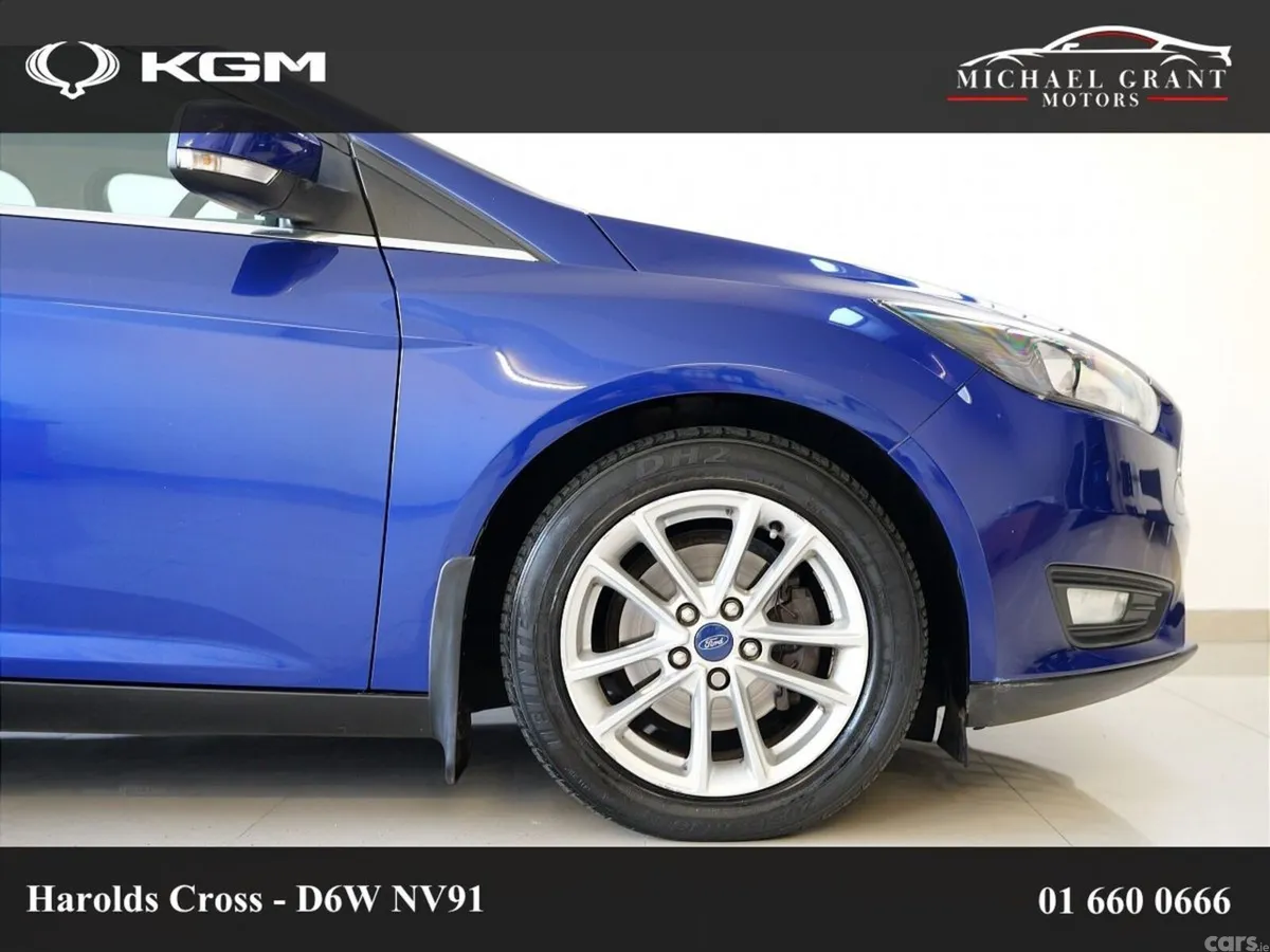 Ford Focus Hatchback, Petrol, 2017, Blue