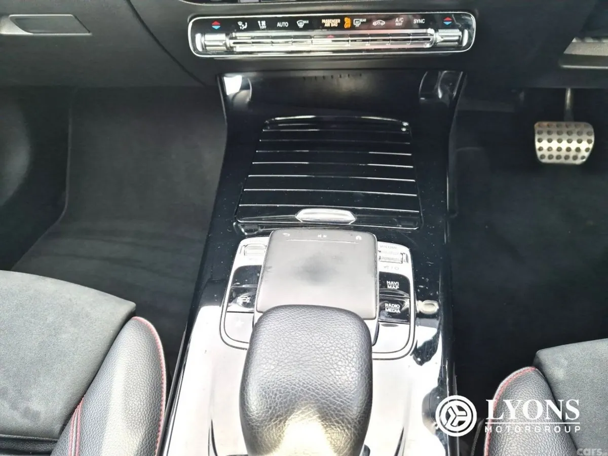 Mercedes-Benz CLA Saloon, Diesel, 2019, Red