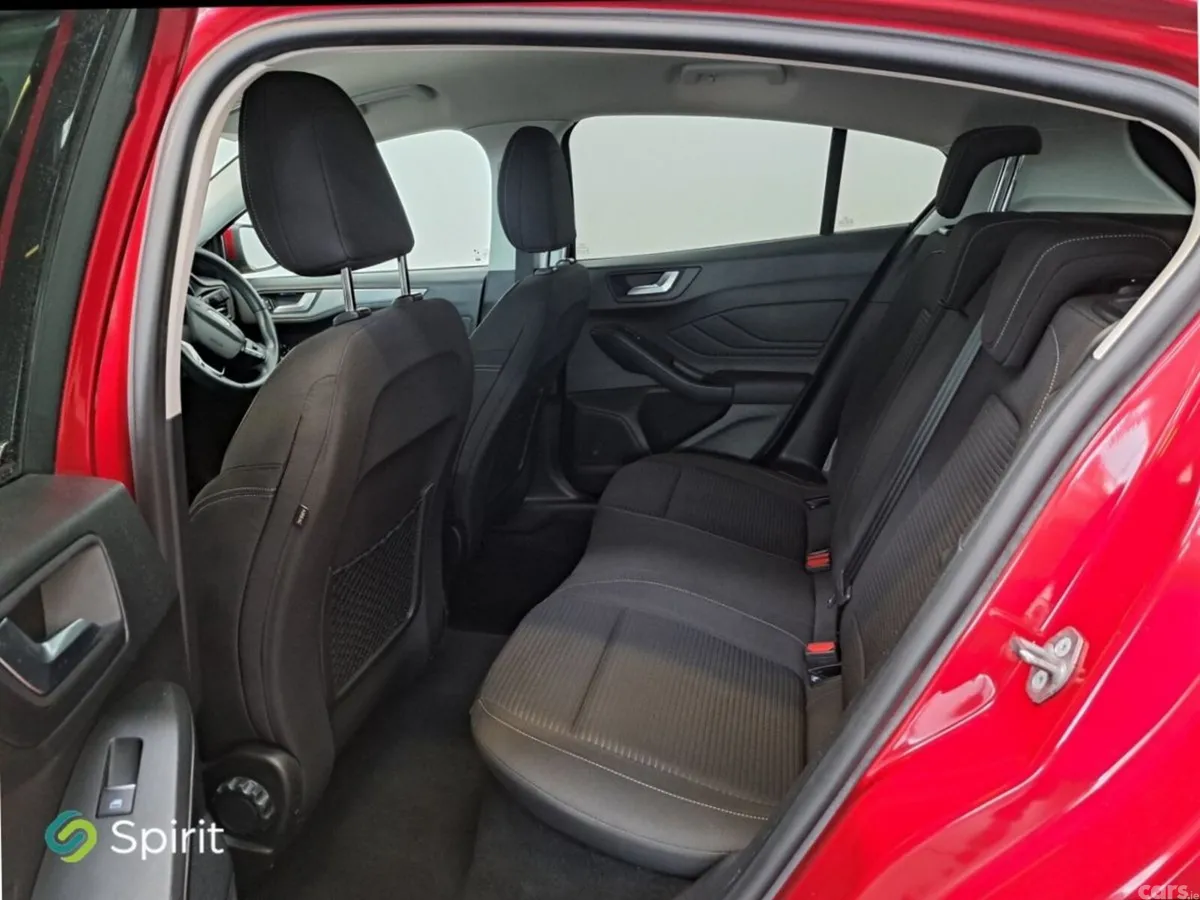 Ford Focus Hatchback, Petrol Hybrid, 2021, Red