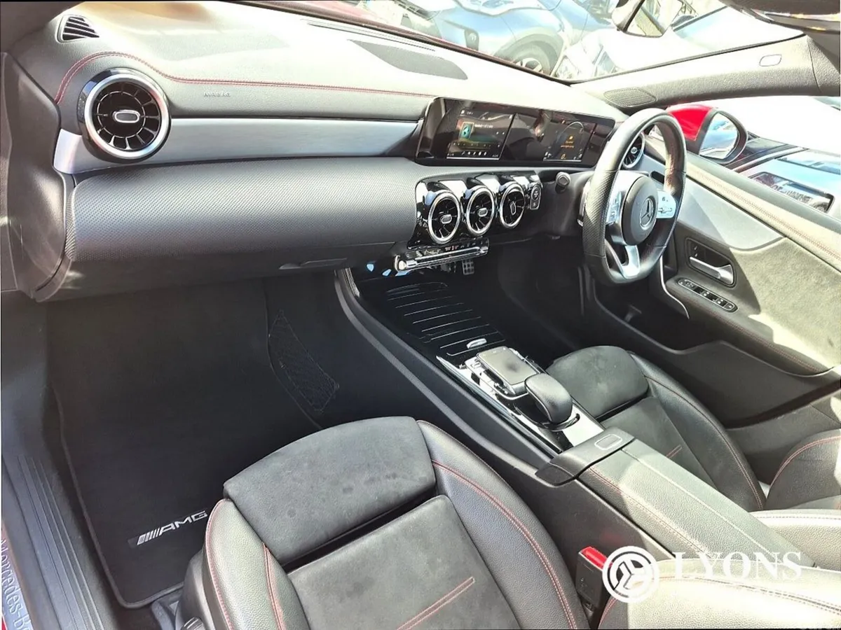 Mercedes-Benz CLA Saloon, Diesel, 2019, Red
