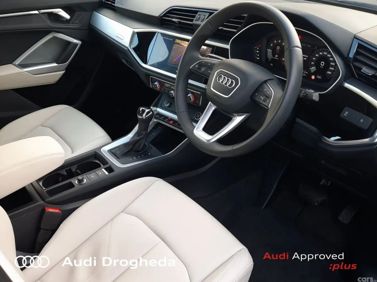 Audi Q3 SUV, Petrol, 2025, Blue