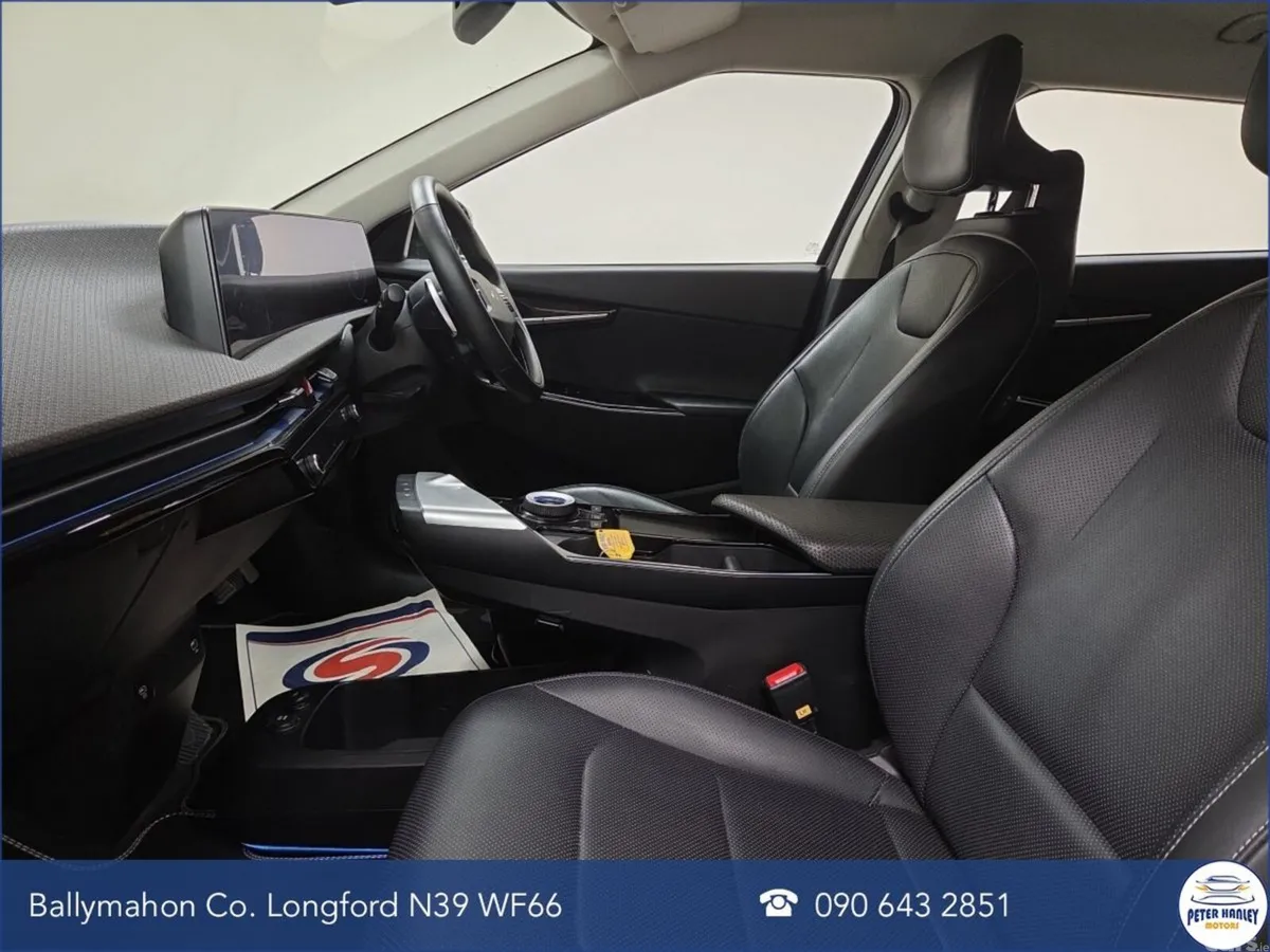 Kia EV6 Hatchback, Electric, 2022, Black