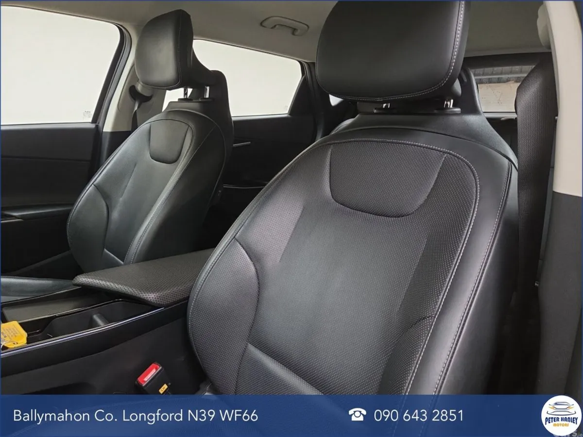 Kia EV6 Hatchback, Electric, 2022, Black