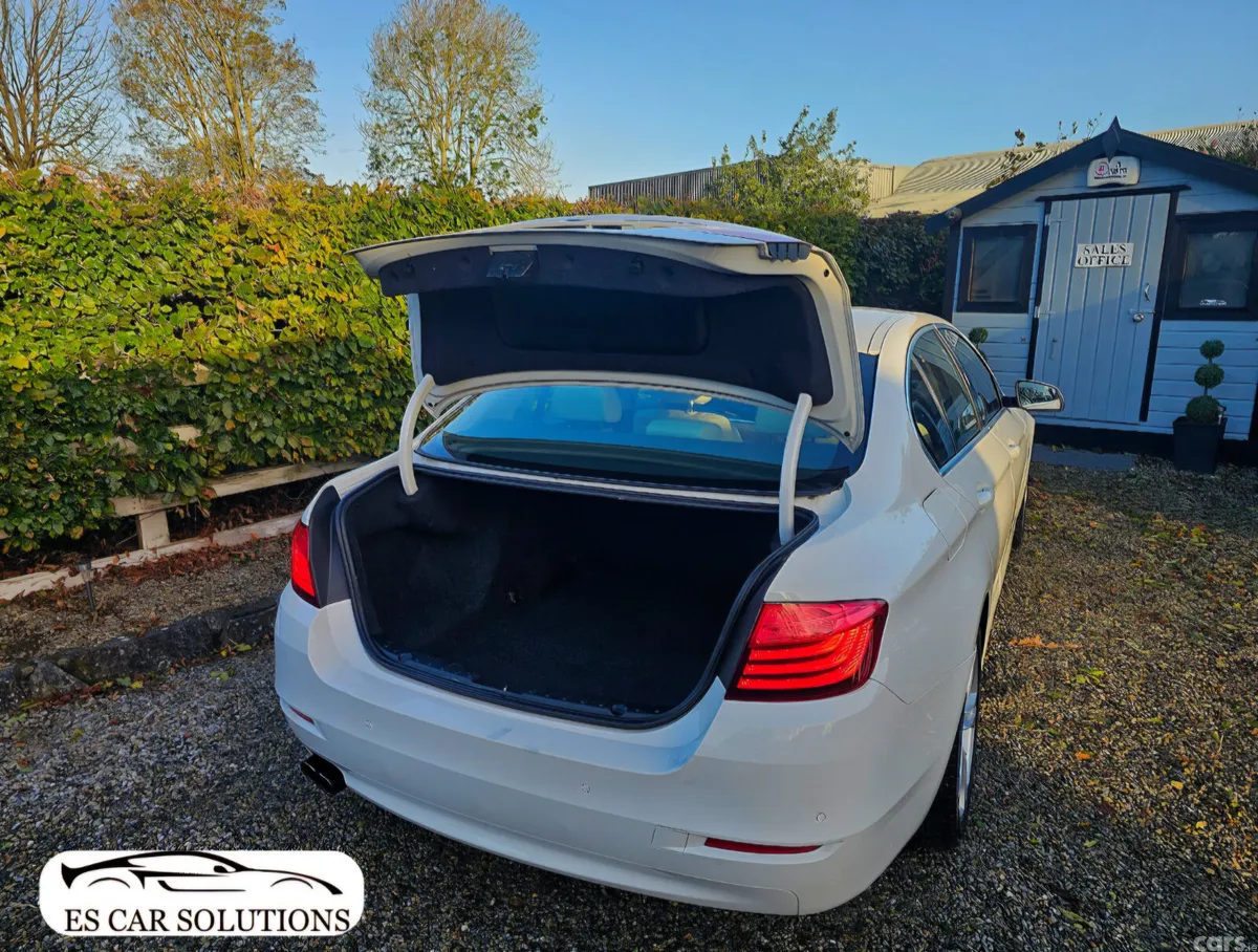 BMW 5-Series Saloon, Diesel, 2016, White