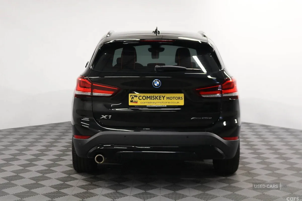 BMW X1 SUV, Petrol Hybrid, 2022, Black