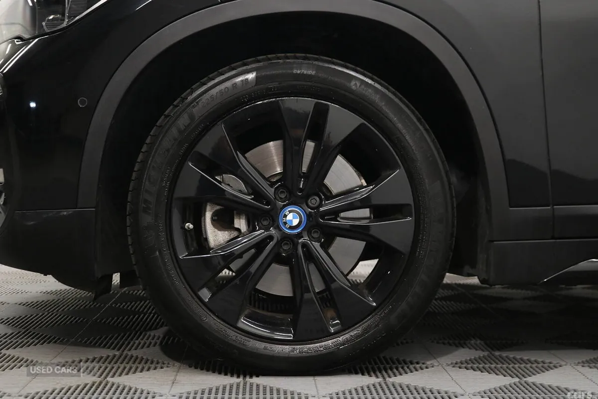 BMW X1 SUV, Petrol Hybrid, 2022, Black