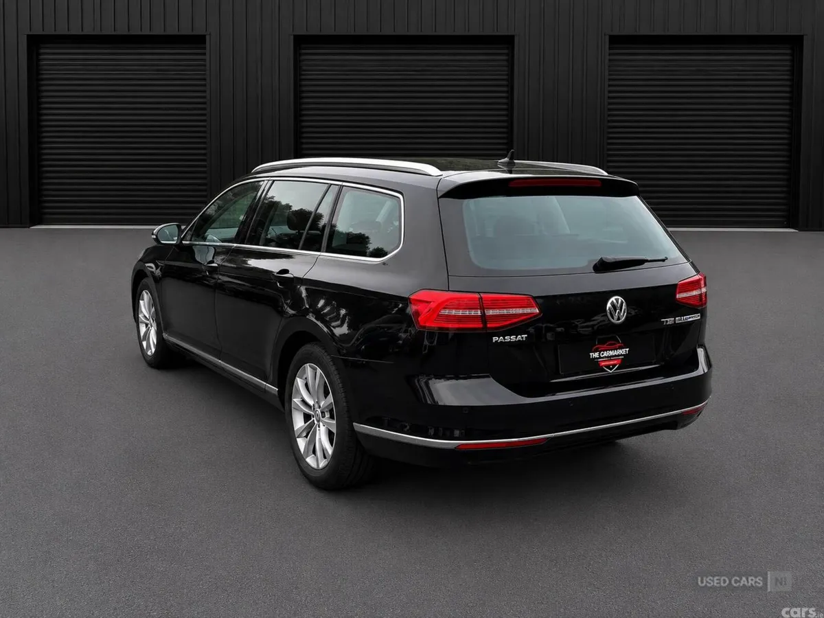 Volkswagen Passat , Petrol, 2015, Black